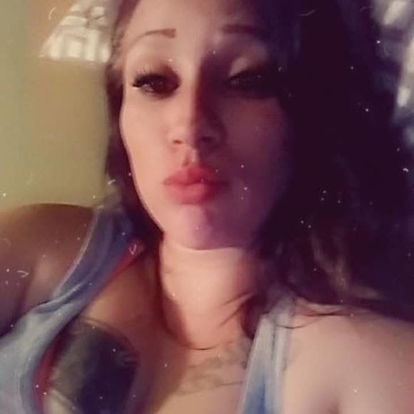 Meet your Posher, Bev - Picture 1 of 1